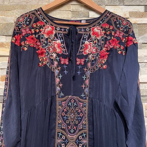 Johnny Was Embroidered Tunic | Navy Boho Folk Top, Romantic Kimono Sleeves Rayon - Picture 7 of 11